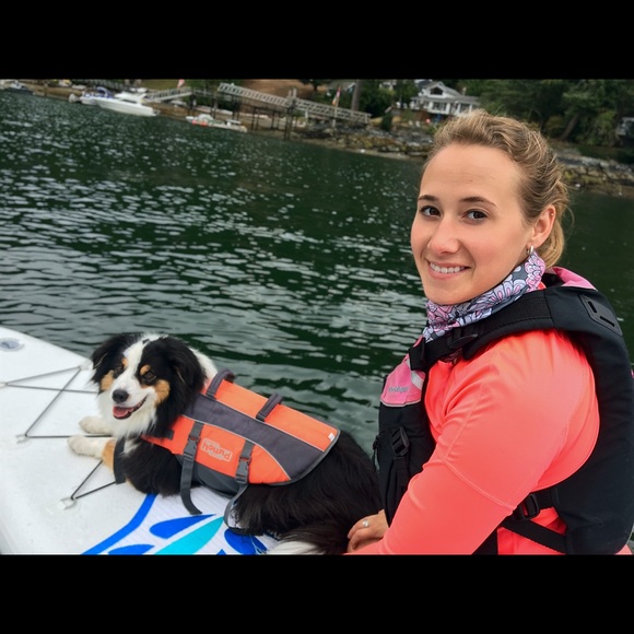 Meet your Posher, Rachel - Picture 1 of 1